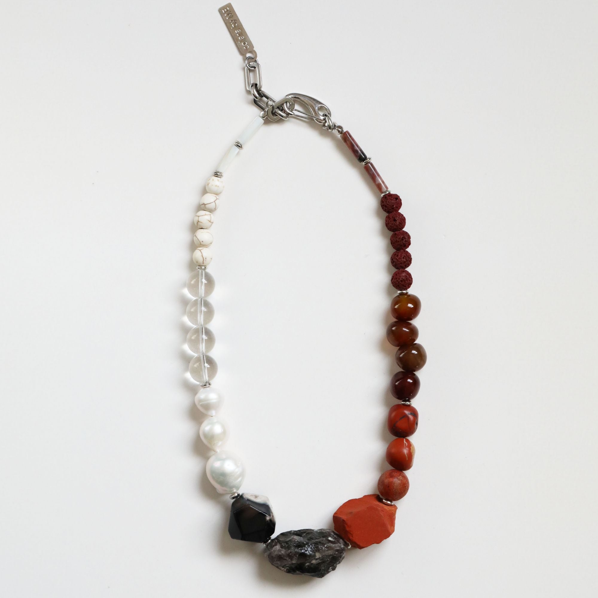 Monodiko Necklace with irregularly shaped gemstones