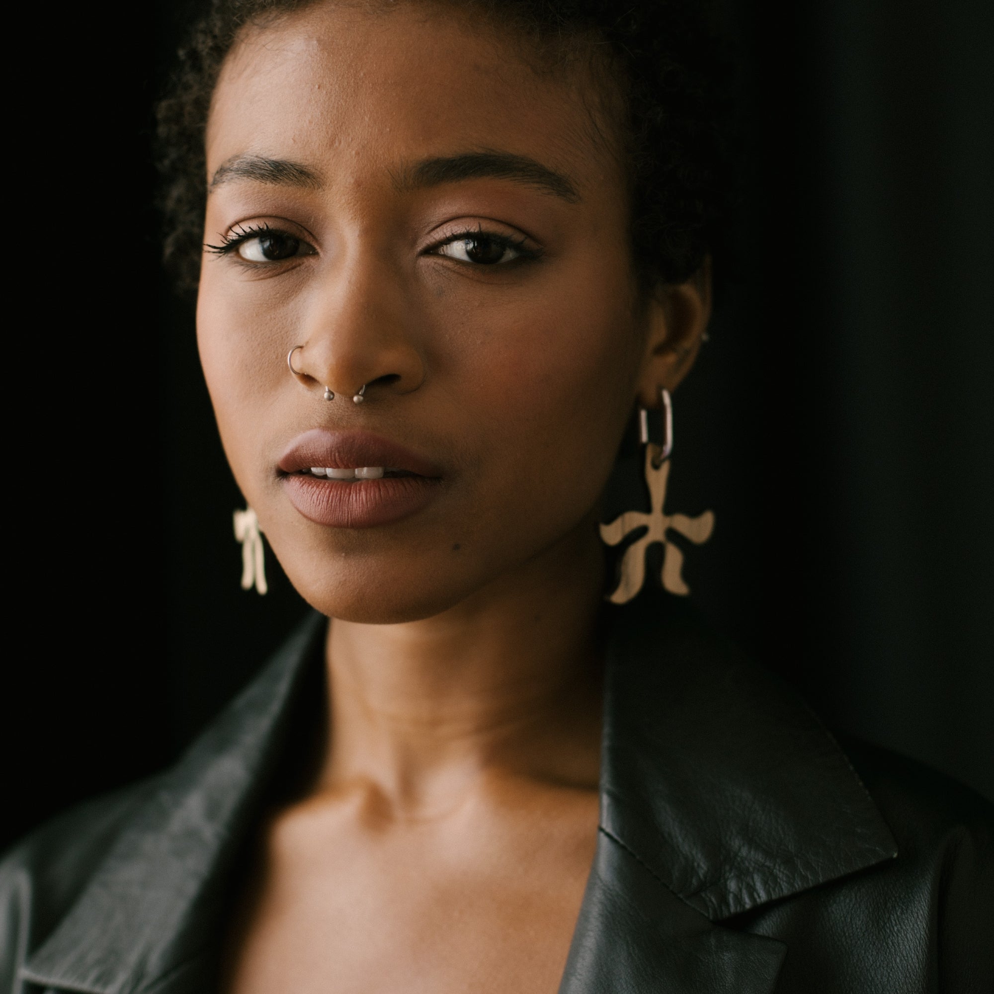 Minimalist hoops discount