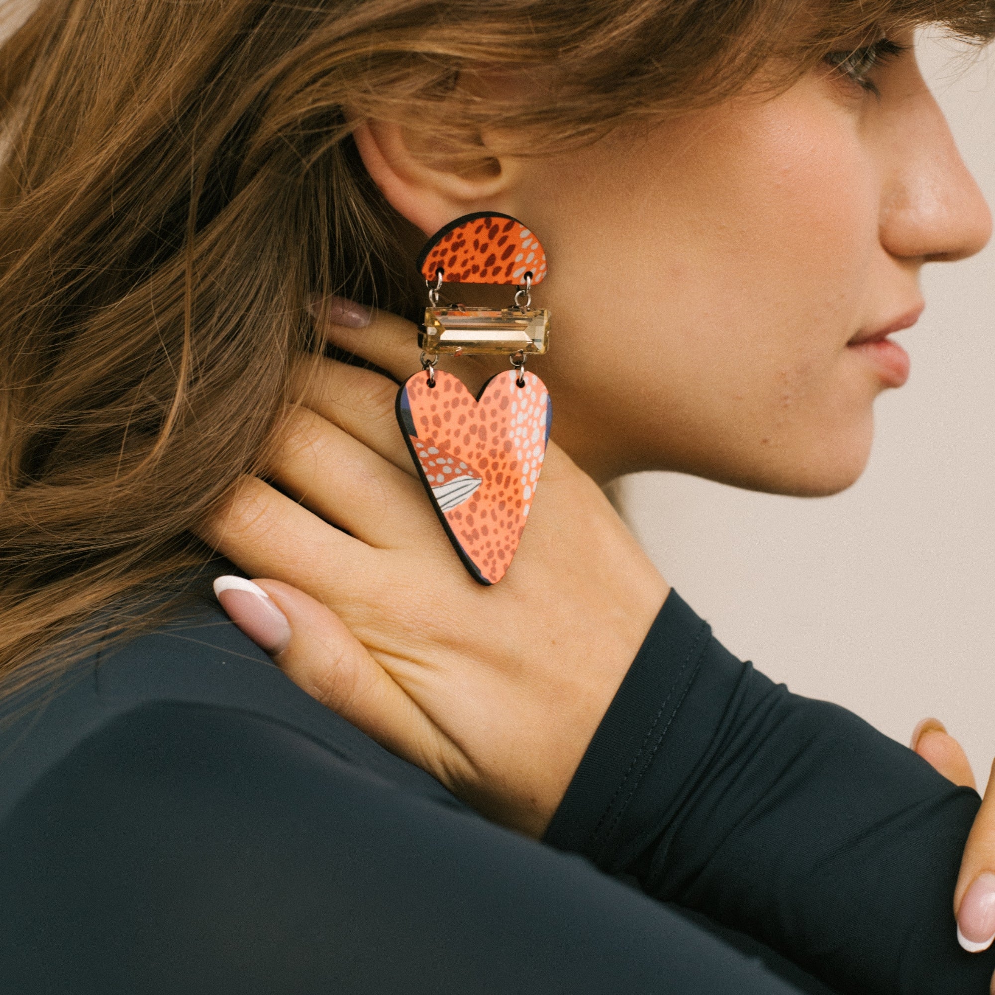 Dreams at the Reef - Statement heart-shaped earrings