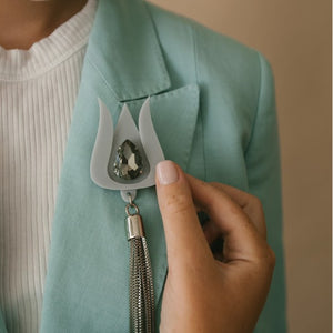 Brooch Tulip Vol. 2  - BLACK - With Rhinestone & Metal Tassel